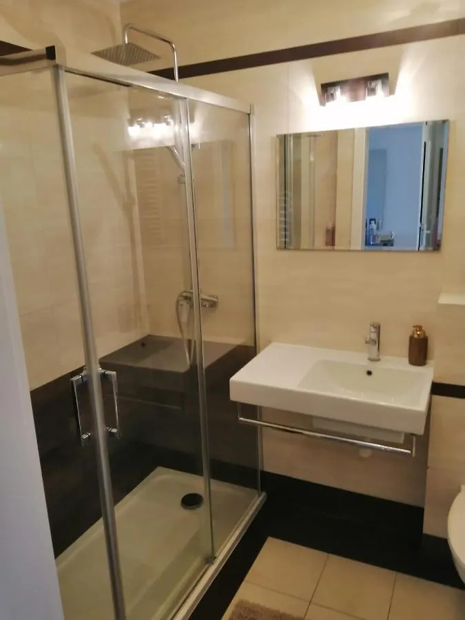 Appartamento Sloneczny Apartament Bluszczanska Varsavia Polonia