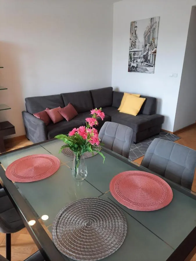 Appartamento Sloneczny Apartament Bluszczanska Varsavia 0*,